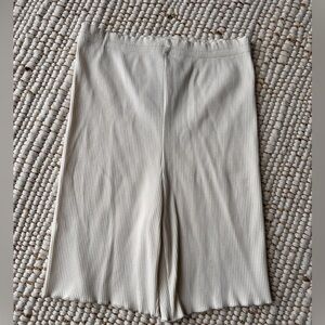 Pretty off-white biker shorts